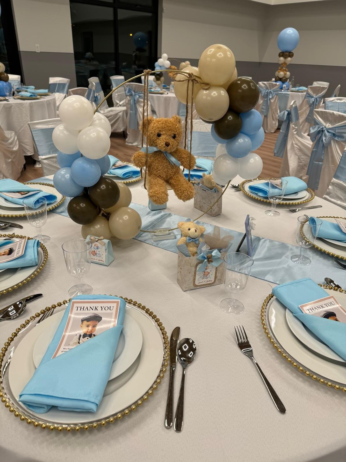 Teddy bear table setup detail
